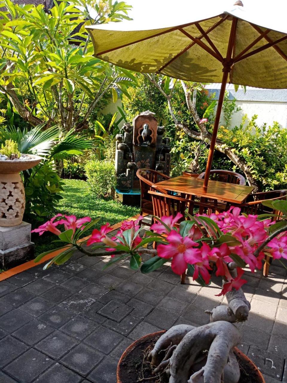 Frangipani Homestay Nusa Dua  Exterior foto